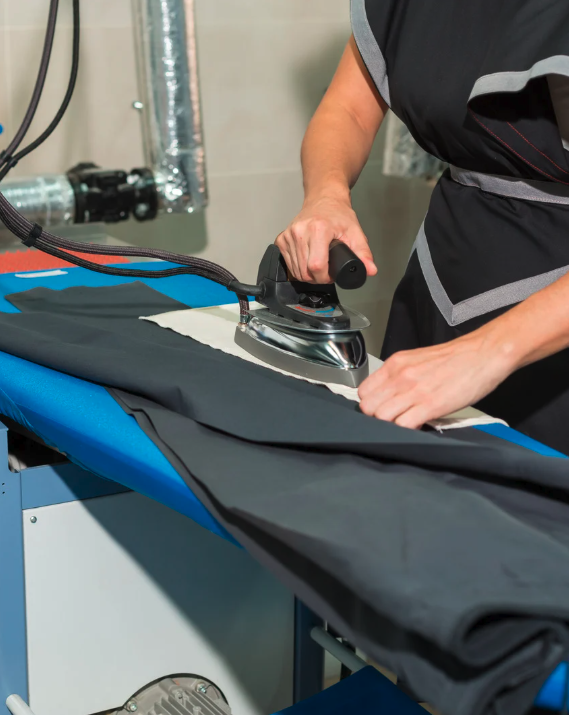 dry cleaner delivery near babylon